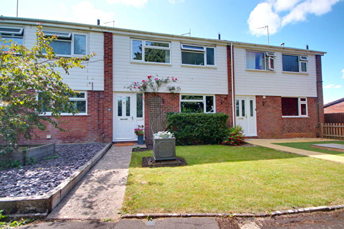 3 Bedroom Terraced House For Sale In Teviot Road, Keynsham, Bristol, BS31