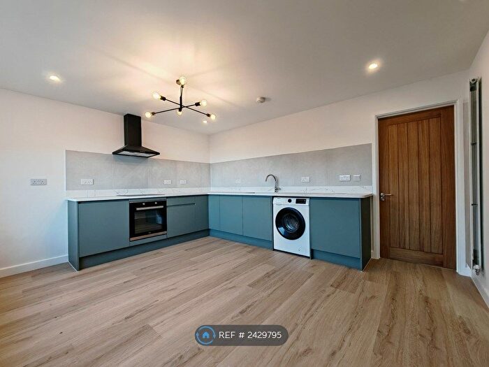 1 Bedroom Maisonette To Rent In Pockeridge Road, Corsham, SN13