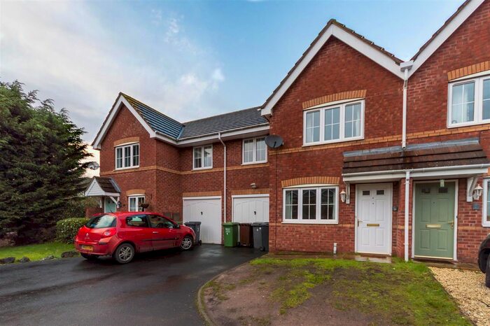 3 Bedroom Town House To Rent In Warstone Meadows, Bewdley, DY12