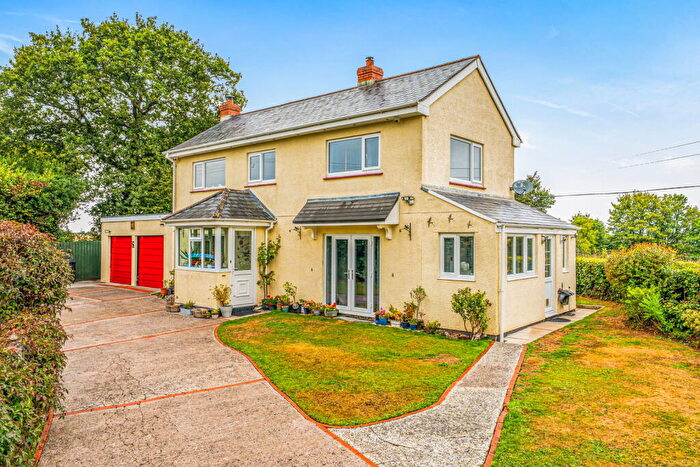 3 Bedroom Detached House For Sale In Trematon, Saltash, PL12