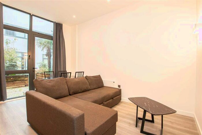 1 Bedroom Apartment To Rent In Foxhunter Drive, Linford Wood, Milton Keynes, MK14