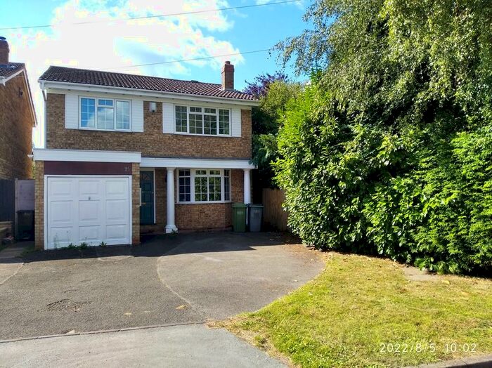 3 Bedroom Detached House To Rent In Lawford Grove, Shirley, Solihull, B90