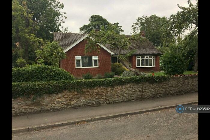 3 Bedroom Bungalow To Rent In Sudbeck Lane, Welton, Lincoln, LN2