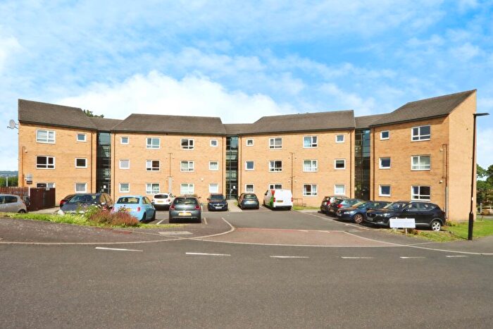 2 Bedroom Flat For Sale In Park Grange Mount, Sheffield, South Yorkshire, S2
