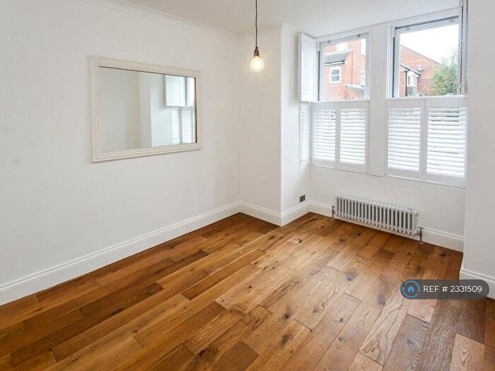 1 Bedroom Flat To Rent In Wealstone, Harrow, HA3