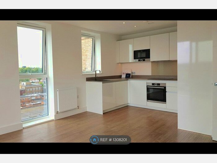 1 Bedroom Flat To Rent In Brunswick House, Orpington BR6