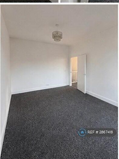 3 Bedroom Flat To Rent In Marshall Wallis Road, South Shields, NE33