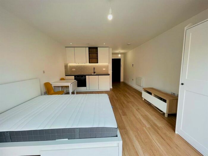 Studio To Rent In Fairbank House, Beaufort Square, London, NW9