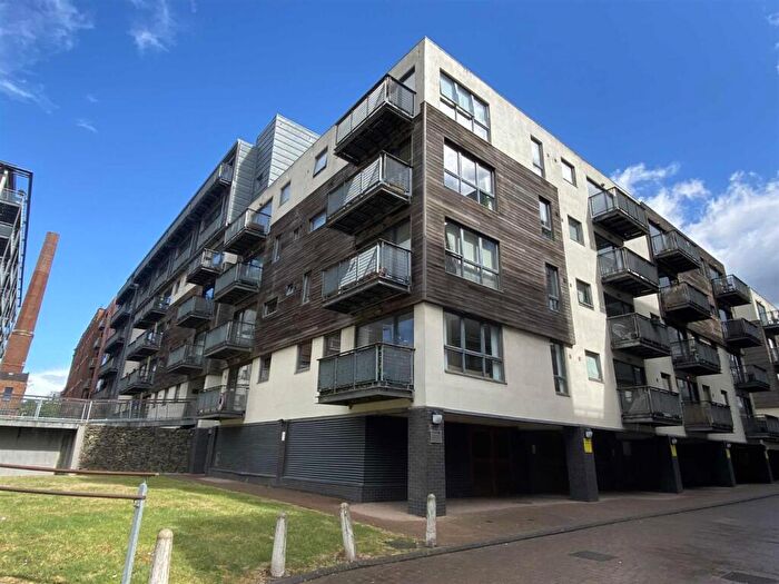 2 Bedroom Apartment For Sale In Advent, Isaac Way New Islington, M4