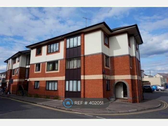 Studio To Rent In Granby Court, Reading, RG1