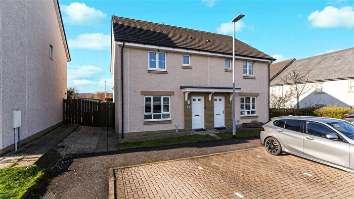 3 Bedroom Semi Detached House For Sale In Riverway Place, Stirling, Stirlingshire, FK8