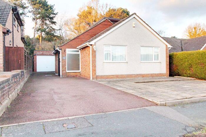 2 Bedroom Detached Bungalow To Rent In Brookside Crescent, Cuffley, EN6