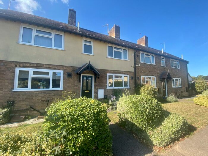 2 Bedroom House To Rent In Poplar Close, Honington, Bury St. Edmunds, IP31