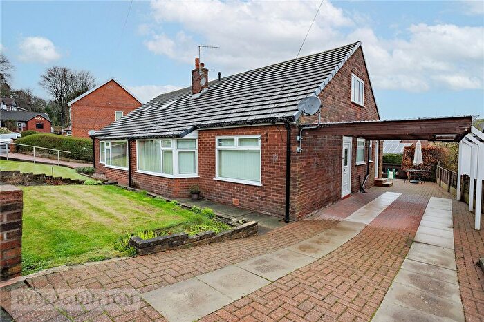 2 Bedroom Bungalow For Sale In Dacres Drive, Greenfield, Saddleworth, OL3