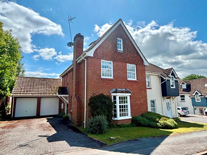3 Bedroom Semi-Detached House For Sale In Aubrey Close, Marlborough, SN8