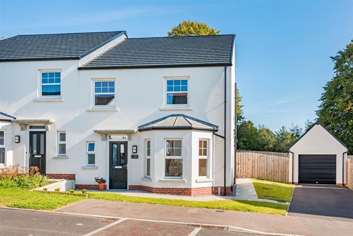 4 Bedroom Property For Sale In Rushfield Place, Ballyclare, BT39