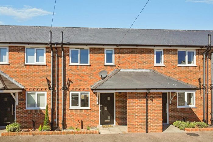 2 Bedroom Terraced House For Sale In Manifold Mews, Eastbourne, BN22