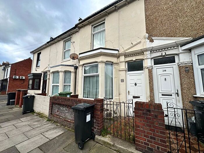 3 Bedroom Terraced House For Sale In Knox Road, Portsmouth, PO2