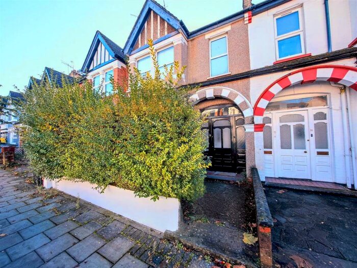 2 Bedroom Flat To Rent In Vaughan Road, Harrow, HA1