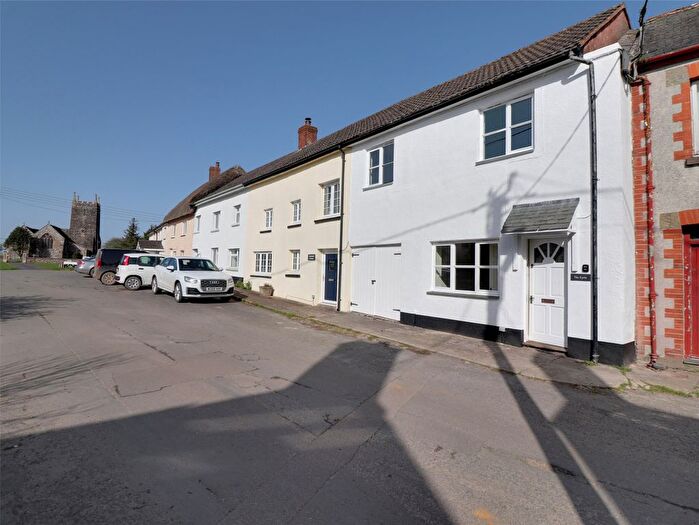 4 Bedroom Terraced House For Sale In The Village, Ashreigney, Chulmleigh, Devon, EX18