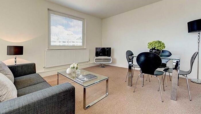 1 Bedroom Flat To Rent In Luke House, Abbey, Orchard Street, SW1P