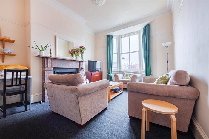 3 Bedroom Maisonette To Rent In Mistletoe Road, Jesmond, NE2