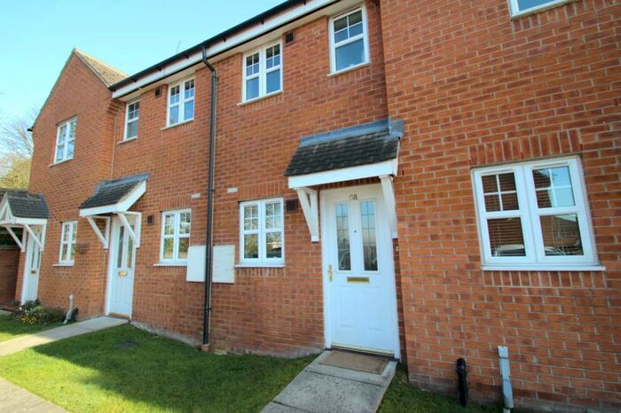 2 Bedroom Flat To Rent In Millbank, Yeadon, Leeds, LS19