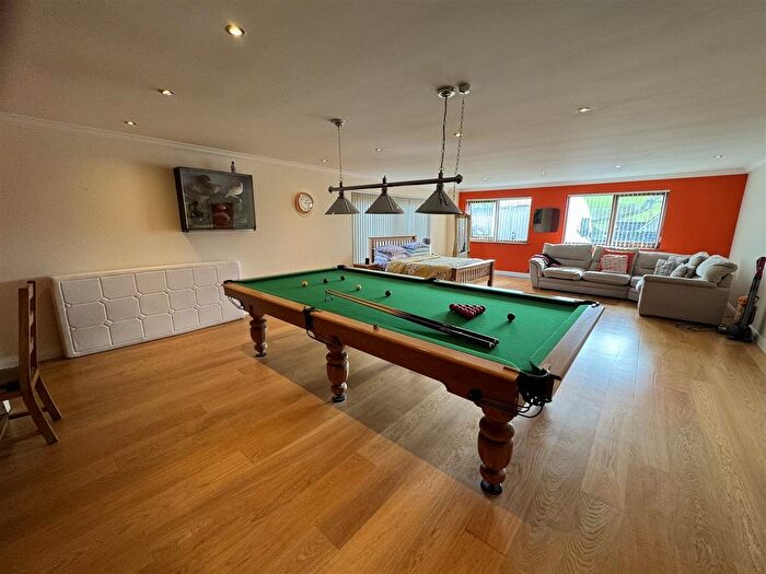 5 Bedroom Detached House For Sale In Llanfihangel-Y-Creuddyn, Aberystwyth, SY23