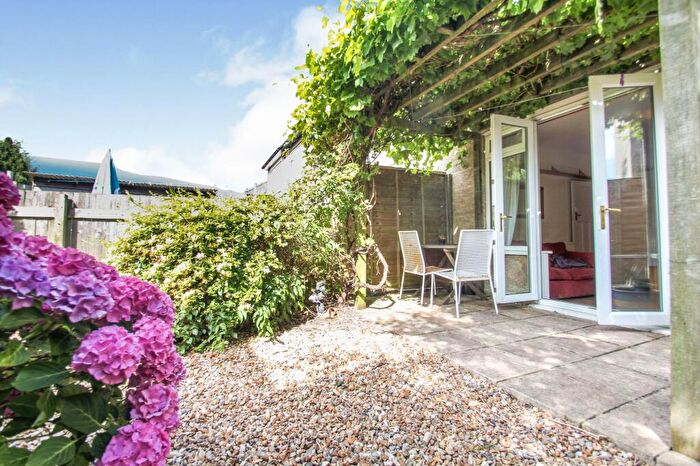 4 Bedroom Property To Rent In Abbott Road, Bournemouth, BH9