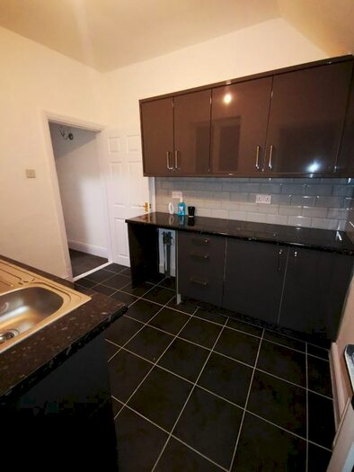 2 Bedroom Flat To Rent In Dean Road, South Shields, NE33