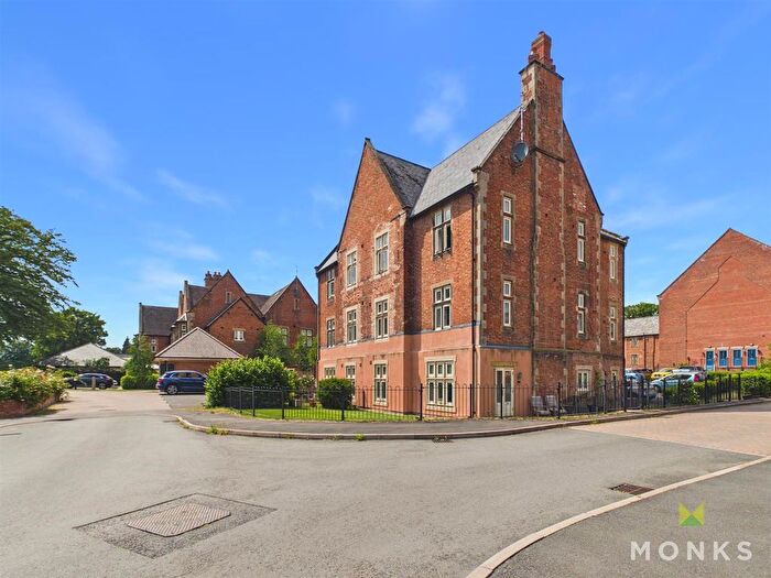 1 Bedroom Flat For Sale In The Furlongs, Bicton Heath, Shrewsbury, SY3