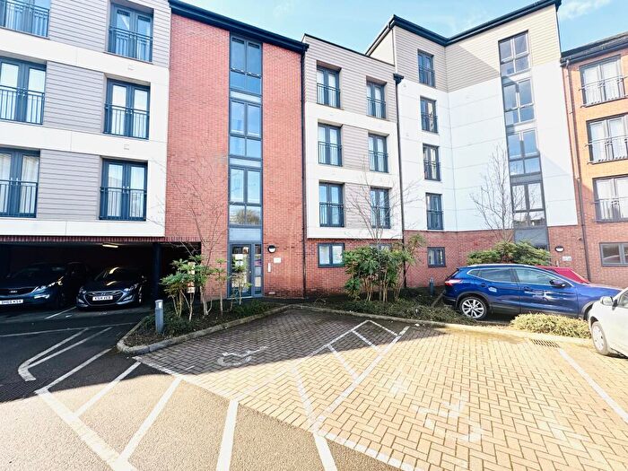 1 Bedroom Apartment To Rent In Railway View, Kettering, NN16