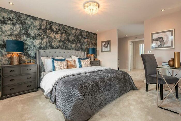 5 Bedroom Detached House For Sale In Ockham Road North, East Horsley, Surrey, KT24