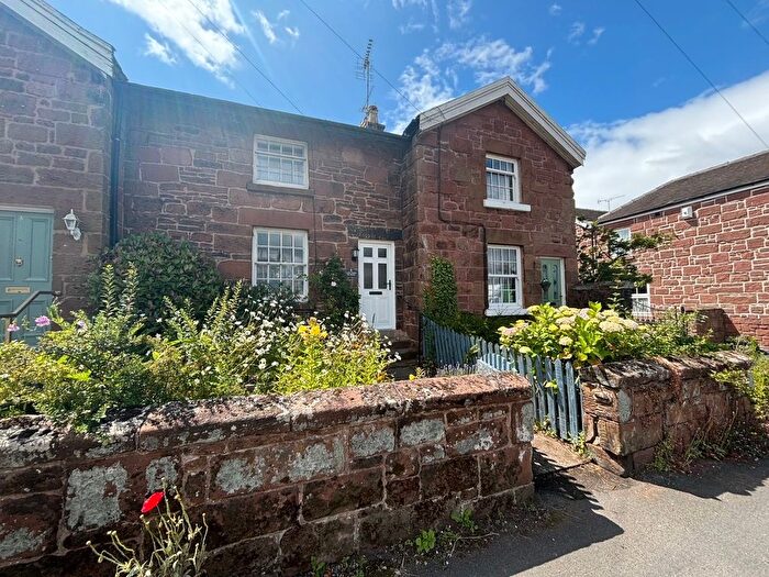 2 Bedroom Cottage To Rent In Lloyds Cottages, Neston, CH64
