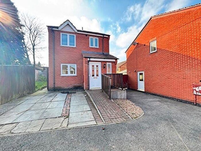 3 Bedroom Detached House To Rent In Leander Close, Sutton-In-Ashfield, NG17
