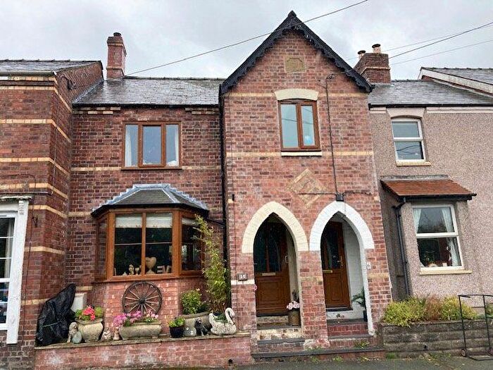 3 Bedroom Terraced House For Sale In Oakfield Terrace, Llanidloes Road, Newtown, Powys, SY16
