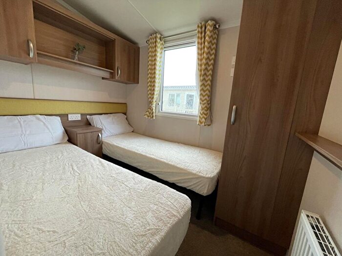 2 Bedroom Caravan For Sale In , SA66