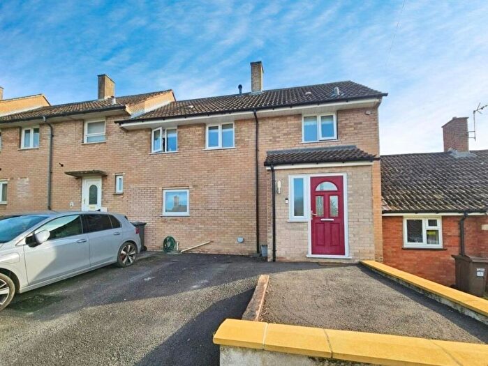3 Bedroom Terraced House For Sale In Rangers Avenue, Dursley, GL11
