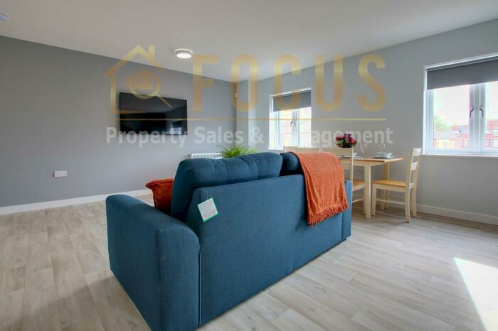 2 Bedroom Apartment To Rent In Houlditch Road, Dhian House, LE2