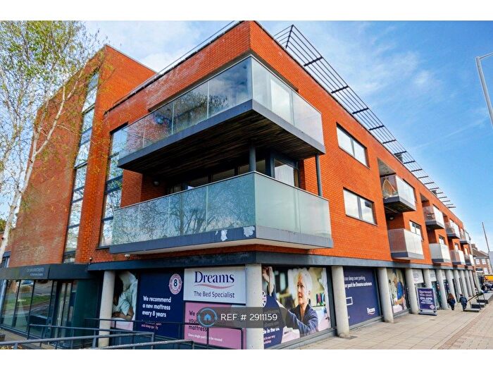 2 Bedroom Flat To Rent In Westholme Gardens, Ruislip, HA4