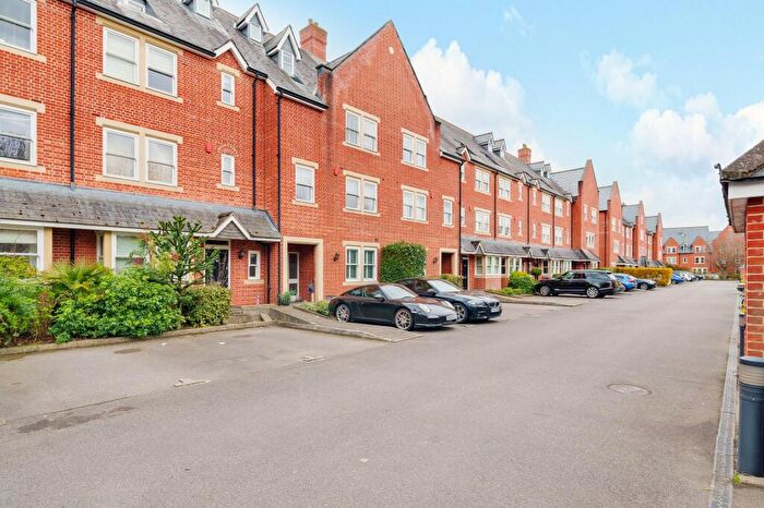 4 Bedroom Town House To Rent In Bridgeman Drive, Windsor, SL4
