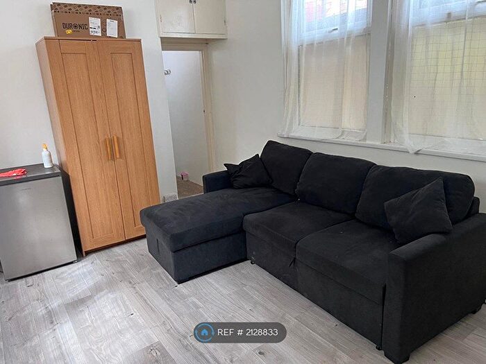 Studio To Rent In Grimston Gardens, Folkestone, CT20