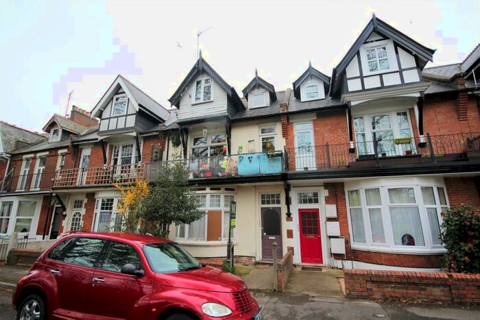 2 Bedroom Flat To Rent In Churchill Road, Boscombe, BH1