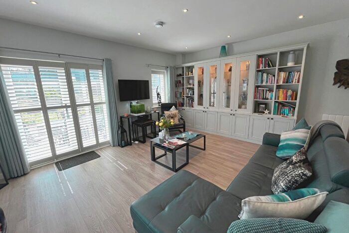 3 Bedroom Detached House For Sale In Bluebarrow Close, Carluddon, PL26