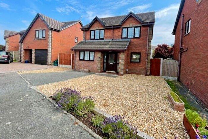 3 Bedroom Detached House To Rent In Penrhyn Madoc, Llandudno, LL30