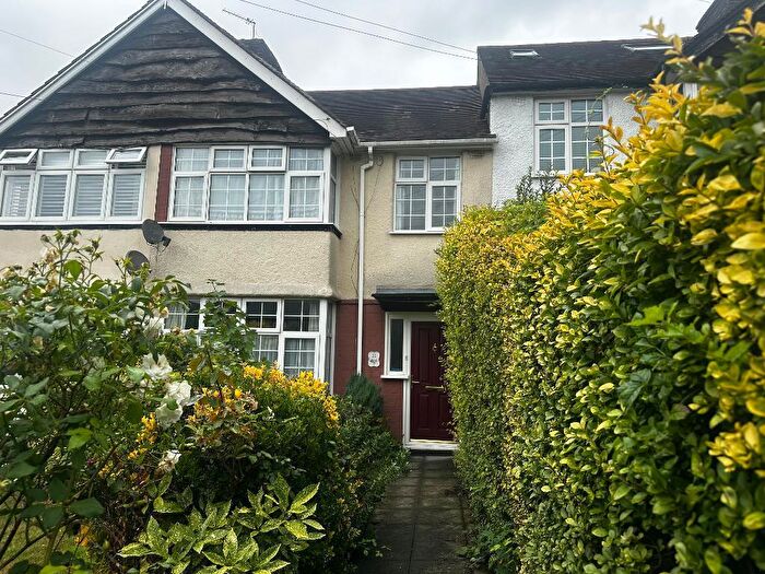 3 Bedroom Terraced House For Sale In White Horse Hill, Chislehurst, Kent, BR7