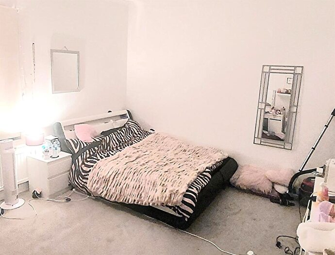 3 Bedroom Terraced House For Sale In Charles Street, Peterborough, PE1