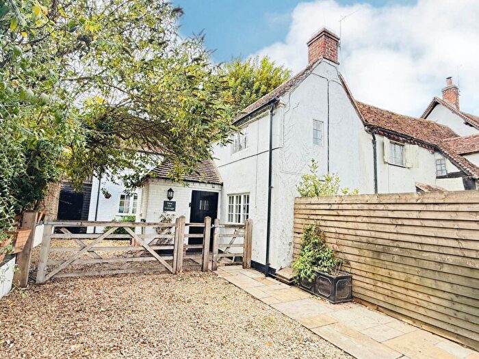 2 Bedroom Cottage For Sale In London Road, Blewbury, OX11