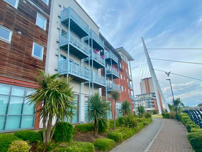 2 Bedroom Flat To Rent In Reavell Place, Ipswich IP2