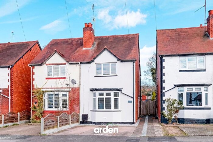 2 Bedroom Semi Detached House For Sale In The Meadway, Redditch, B97